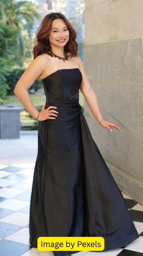 petite black maxi dress